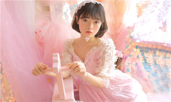 永和供卵试管代怀生子多少钱？这一直是很多不孕不育家庭关注的话题。在中国，不孕不育的发生率越来越高，根据《中国不孕不育现状调研报告》显示，育龄夫妇的不孕不育率从20年前的3%增长至现在的12.5%-18.2%，患者人数高达6000万以上。在这样的背景下，许多家庭通过供卵试管来实现自己的生育梦想。那么，供卵试管代怀生子的费用到底是多少呢？